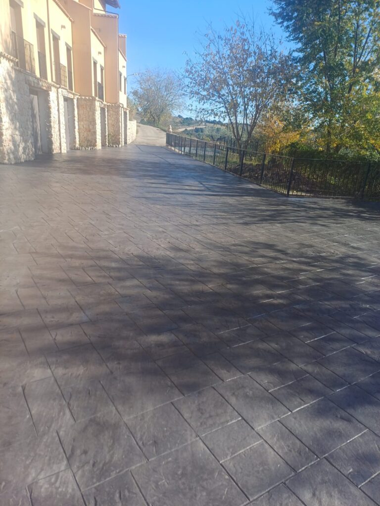 HormigÃ³n Impreso MuÃ±oz - Proyecto de suelo decorativo nÃºmero 1